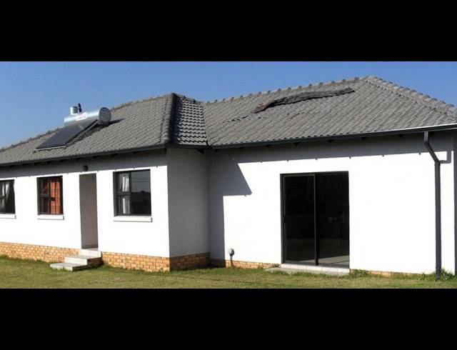 3 BEDROOM HOUSE FOR SALE IN AZAADVILLE